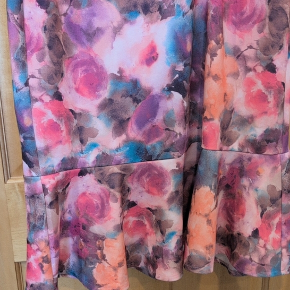 London Times Floral Midi Dress - Pink and Orange - Picture 6 of 10